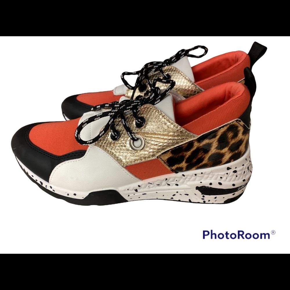 Womens red and leopard shoe